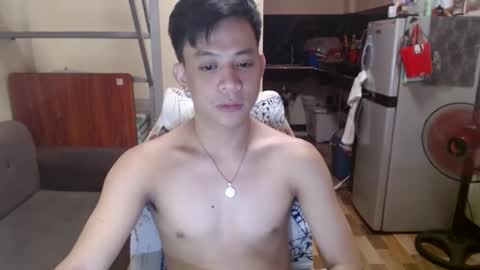 Snapshot of asiandreamboyx chatting on March 9, 3:38 pm asiandreamboyx online show from March 9, 3:38 pm