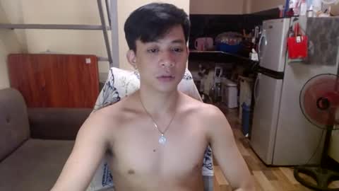 Snapshot of asiandreamboyx chatting on February 23, 12:43 pm asiandreamboyx online show from February 23, 12:43 pm