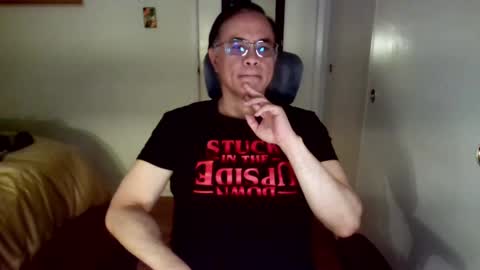 Asian Mixed Man online show from March 4, 7:54 pm