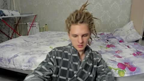 asphalt surfer online show from October 19, 10:29 am