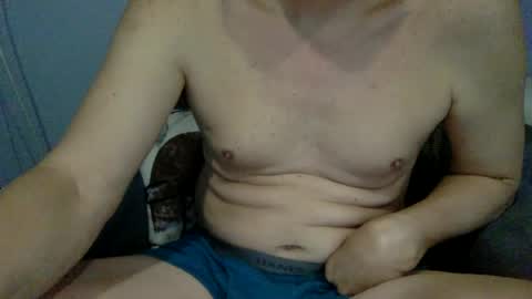 Sweetcd83 online show from May 14, 8:34 am