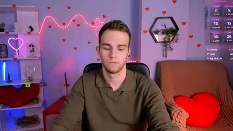 astren online show from March 19, 3:26 pm