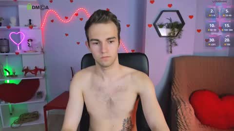 astren online show from April 14, 6:02 am