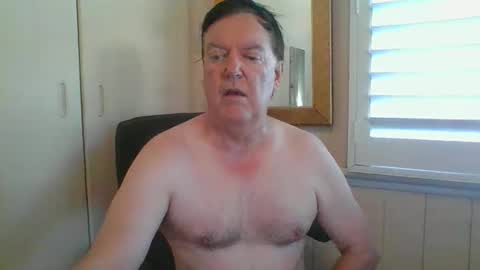 astute008 online show from December 5, 6:20 am