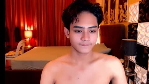 MARCUS FOLLOW ME online show from December 15, 4:09 am