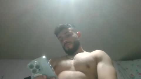 Snapshot of athlete_boy22 chatting on December 20, 10:27 am Atlas online show from December 20, 10:27 am