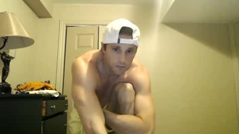 Snapshot of athleteguy55555 chatting on December 22, 4:50 am tommycb55555 online show from December 22, 4:50 am