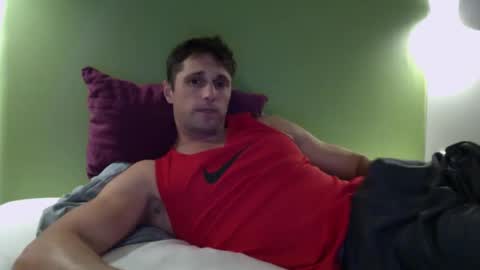 Snapshot of athleteguy55555 chatting on January 28, 8:58 pm tommycb55555 online show from January 28, 8:58 pm