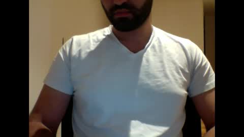 Snapshot of aussie099 chatting on December 27, 10:23 am aussie099 online show from December 27, 10:23 am