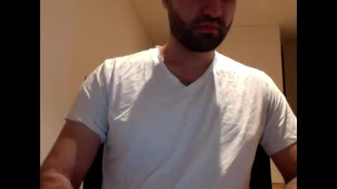 Snapshot of aussie099 chatting on December 20, 10:49 am aussie099 online show from December 20, 10:49 am