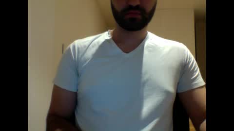 Snapshot of aussie099 chatting on January 10, 10:39 am aussie099 online show from January 10, 10:39 am