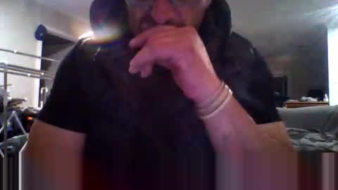 Snapshot of aussieguy59660 chatting on October 4, 10:31 am aussieguy59660 online show from October 4, 10:31 am