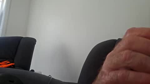 aussiehornybloke online show from February 6, 7:35 am