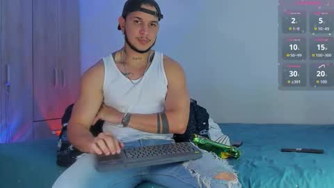 A online show from November 18, 12:14 am