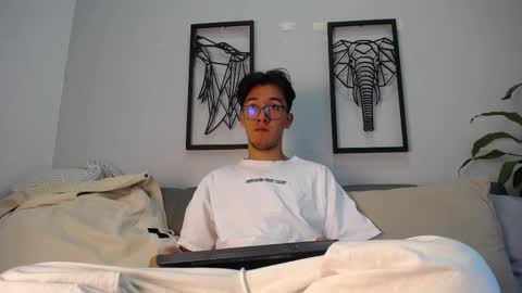 austinreeds online show from November 11, 3:28 pm