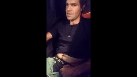 australopithas online show from April 11, 11:47 am