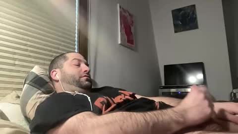 averagejoe345977 online show from February 7, 1:29 pm