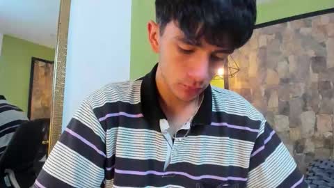 axel_draven online show from November 18, 11:25 am