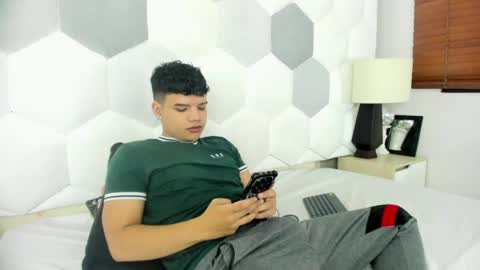 Axel Forte online show from April 8, 1:31 pm