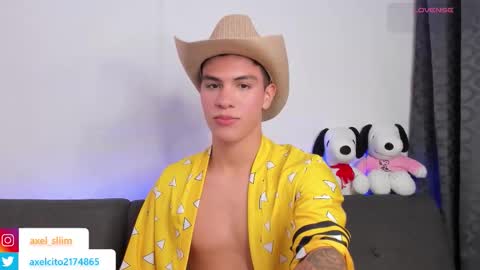 axel slim online show from November 3, 3:43 am