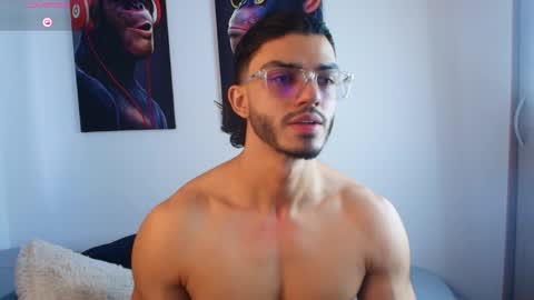 axel stein NEW ACCOUNT online show from March 28, 7:25 pm