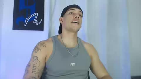 INDEPENDENT MODEL  online show from February 17, 8:15 pm