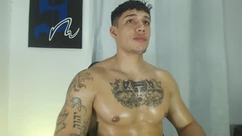 INDEPENDENT MODEL  online show from February 23, 1:42 am