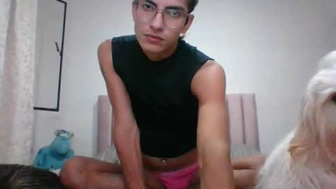 Snapshot of axellatino_ chatting on December 25, 1:42 am Axel online show from December 25, 1:42 am
