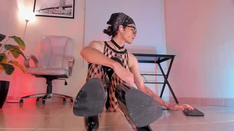 im your little femboy  ALEX   online show from November 28, 11:28 pm