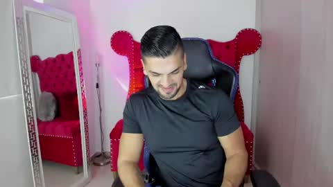 Axel online show from July 14, 11:16 am