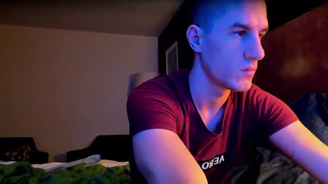 Axl online show from February 17, 3:58 am