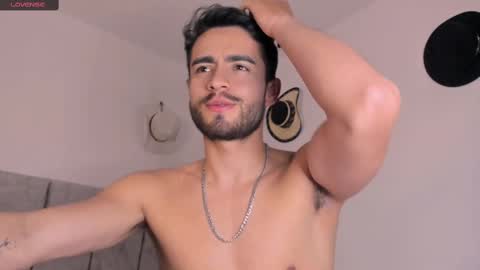 Snapshot of aydan_stiven9 chatting on March 4, 7:22 pm AYDAN STIVEN OF AYDANSTIVEN online show from March 4, 7:22 pm