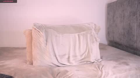 AYDAN STIVEN OF AYDANSTIVEN online show from April 16, 8:09 pm