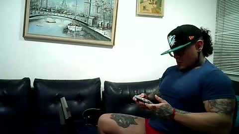 Ayrton naffah2 online show from March 25, 5:44 am