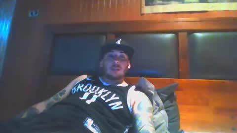 Snapshot of baadddboooy69 chatting on October 18, 6:46 pm baadddboooy69 online show from October 18, 6:46 pm