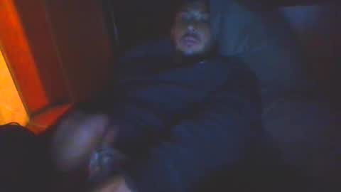 Snapshot of baadddboooy69 chatting on October 5, 9:13 am baadddboooy69 online show from October 5, 9:13 am