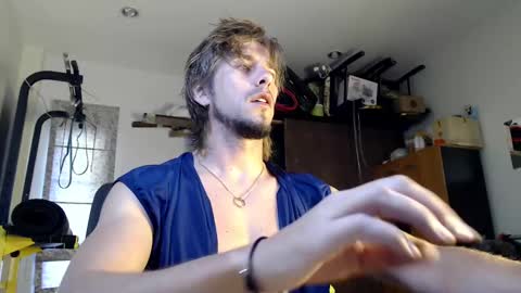 Snapshot of baba_yaga___ chatting on February 21, 5:02 am Jake online show from February 21, 5:02 am