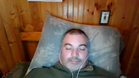 Darren online show from February 15, 5:17 pm