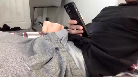Snapshot of babyboii42o chatting on January 21, 5:49 pm babyboii42o online show from January 21, 5:49 pm