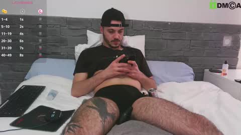 Snapshot of babycityboy chatting on February 17, 4:15 pm BabyCityBoy online show from February 17, 4:15 pm