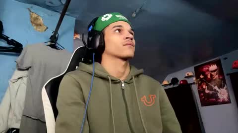 babyD online show from December 6, 4:25 am