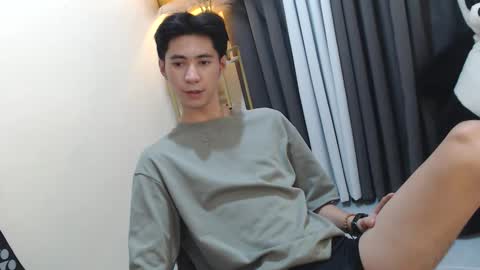 call me james online show from March 28, 10:04 am