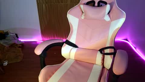 princess online show from February 21, 12:39 pm