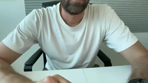 backtoureon online show from May 29, 2:05 pm