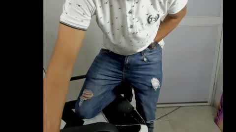 bad_boy_master_findom online show from February 19, 2:30 am