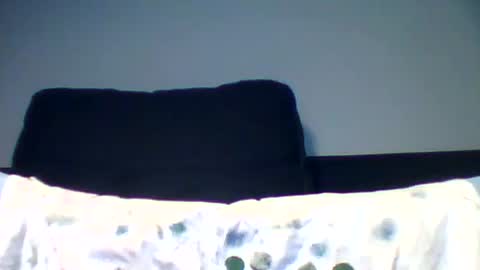 Snapshot of badboy2406 chatting on September 13, 8:04 am badboy2406 online show from September 13, 8:04 am