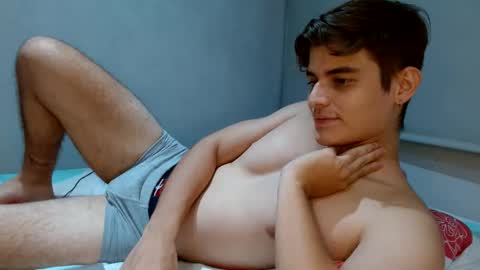 Snapshot of badbunny_69_ chatting on March 6, 3:24 am badbunny_69_ online show from March 6, 3:24 am