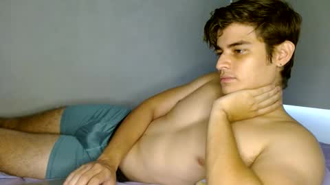 Snapshot of badbunny_69_ chatting on January 20, 9:53 pm badbunny_69_ online show from January 20, 9:53 pm