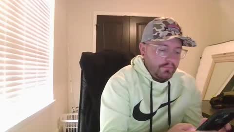 Snapshot of baddydaddy23 chatting on October 5, 6:56 pm Jon online show from October 5, 6:56 pm