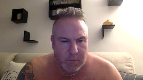 banana5289 online show from December 17, 9:27 pm